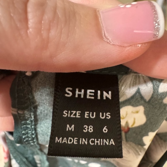SHEIN Dark Green Floral Blouse - Picture 2 of 4